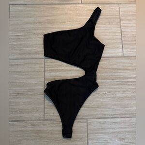 Black One-Shoulder Cutout Bodysuit